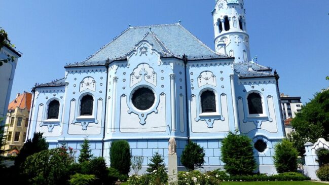 Igreja Azul (Igreja de Santa Isabel) - (Foto: Hiroki Ogawa/Wikimedia Commons)