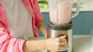 Vitamina de batata-doce com maçã reúne fibras, vitaminas e energia em uma receita simples para o dia a dia (Foto: Yaroslav Shuraev/ Pexels)