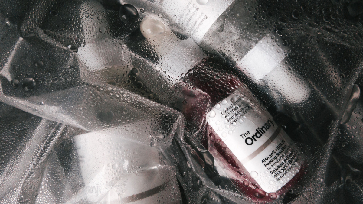 Produtos acima do limite permitido podem ser descartados durante a inspeção de segurança no Aeroporto de Guarulhos (Foto: Iryna Varanovich/ Pexels)