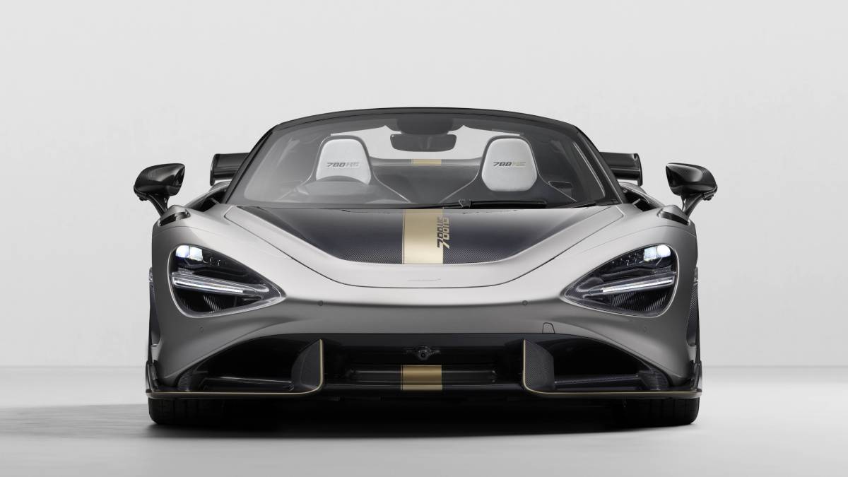 McLaren 788HS prata vista de frente