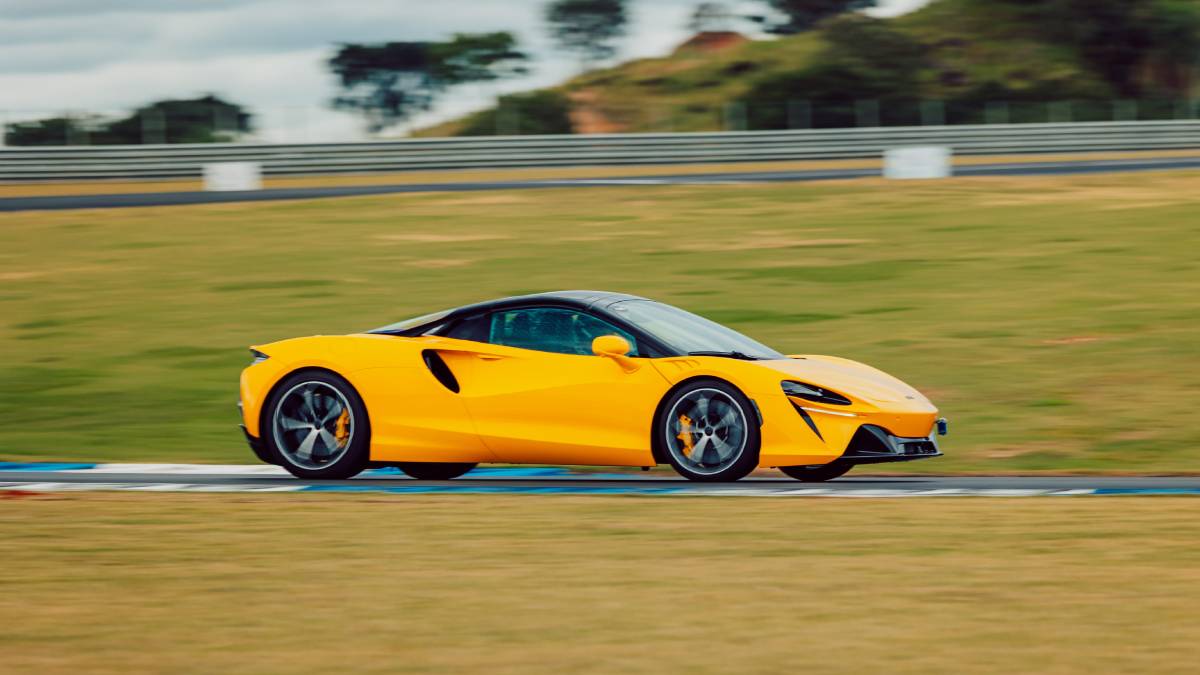 McLaren Artura