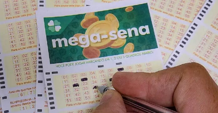 Prêmio para as apostas que acertassem as seis dezenas era de R$ 35 milhões. Foto: Rafa Neddermeyer/Agência Brasil
