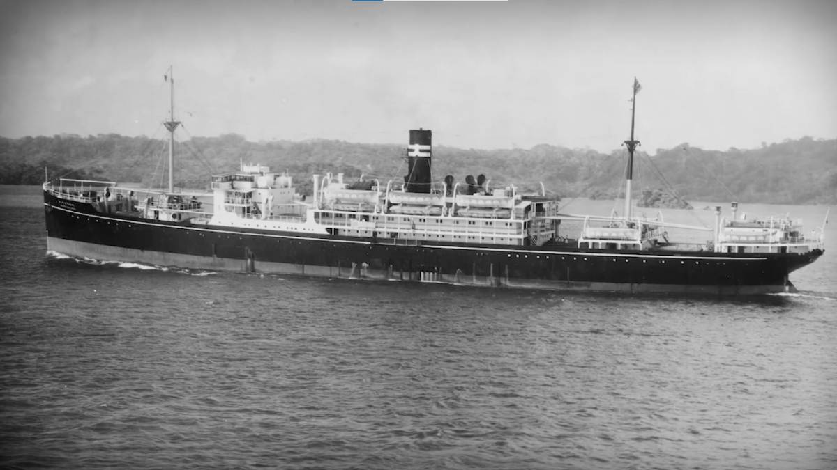 O naufrágio do Hōfuku Maru permanece como um símbolo das condições desumanas enfrentadas por prisioneiros de guerra (Reprodução: Forgotten History/ YouTube)