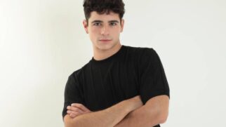 João Victor Gonçalves abre o coração sobre estreia em novela das nove: "Eu não conseguia ser outra coisa a não ser ator". Foto: Ieda Ribeiro