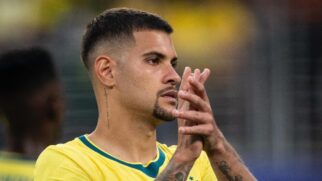 Bruno Guimarães desperdiçou a oportunidade de abrir o placar contra a Noruega/Reprodução/Redes sociais/Bruno Guimarães