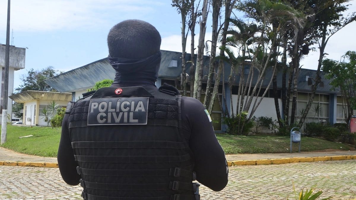 O homem afirmou à Polícia Civil que agrediu o próprio filho porque ele não o teria dado “bom dia”/Divulgação/Polícia Civil