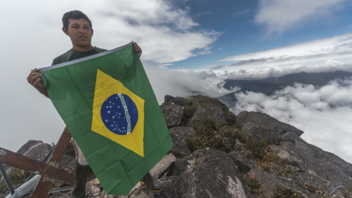 Com 2.995,3 metros de altitude, o Pico da Neblina ocupa o topo do ranking das montanhas brasileiras (Foto: Marcos Amend/ Instituto socioambiental)