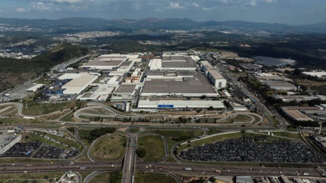 Polo Automotivo Stellantis de Betim completa 50 anos