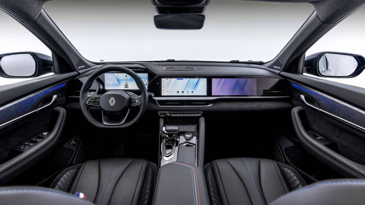 Renault Koleos full hybrid E-Tech