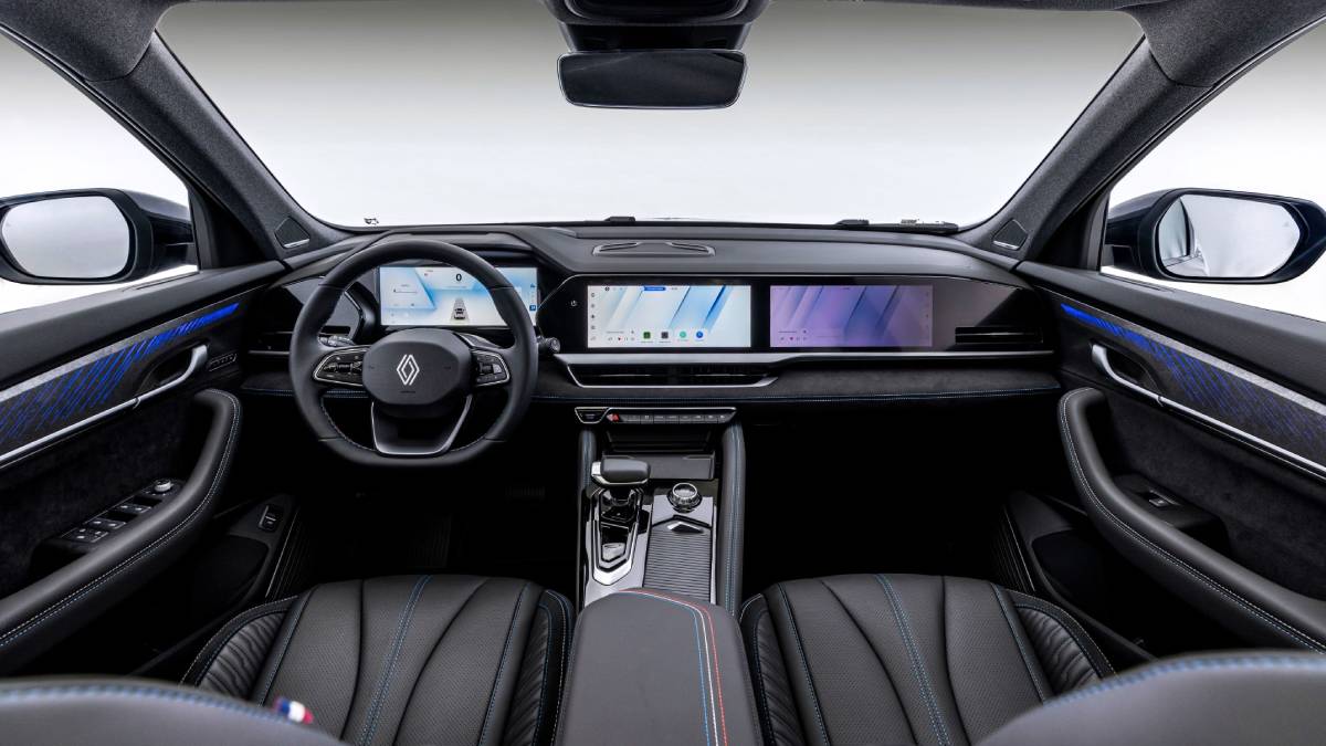 Renault Koleos full hybrid E-Tech