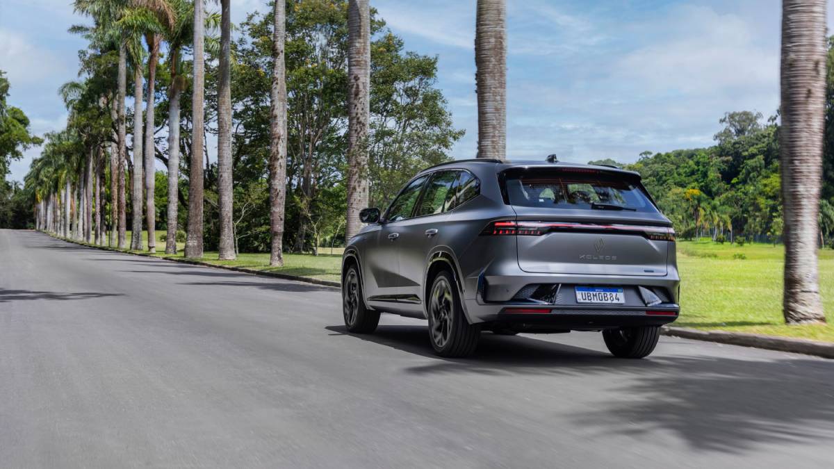 Renault Koleos full hybrid E-Tech