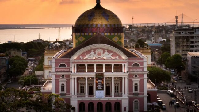 Teatro Amazonas e Theatro da Paz foram reconhecidos como Patrimônio Mundial e se tornaram o primeiro patrimônio cultural da região Norte com o título (Foto: Rafael Zart/Ascom/Cidadania/Wikimedia Commons)