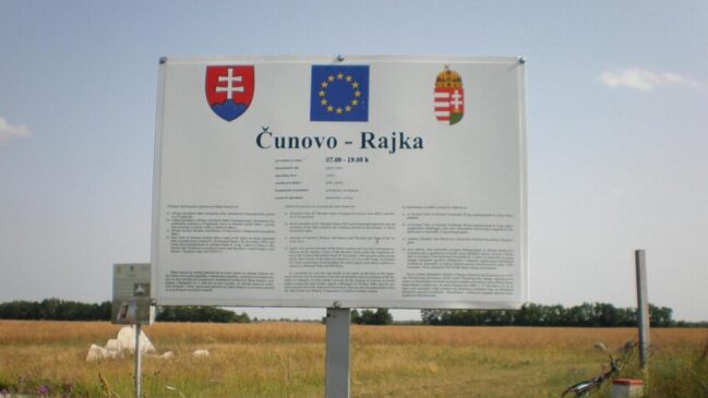Tríplice fronteira Áustria-Hungria-Eslováquia Foto_ Krokodyl_Wikimedia Commons