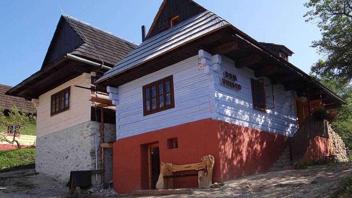 Vlkolínec vila na Eslováquia (Foto_ Jerzy Opioła_Wikimedia Commons) (1)