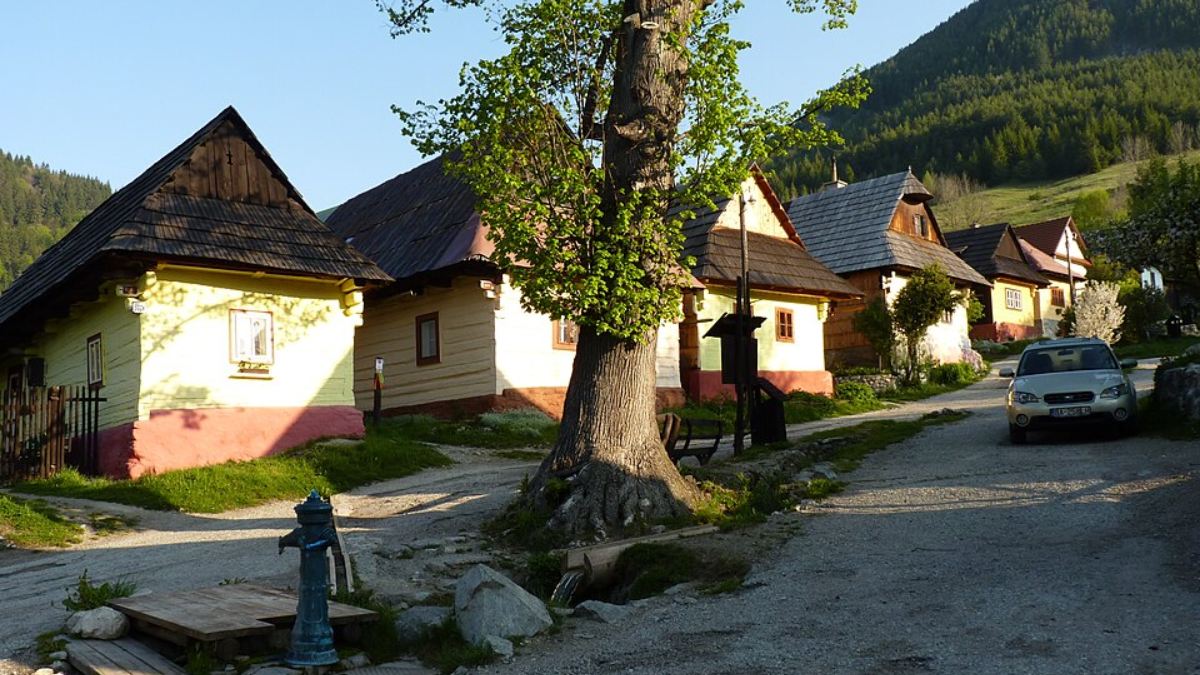 Vlkolínec vila na Eslováquia (Foto_ Michal Klajban_Wikimedia Commons)