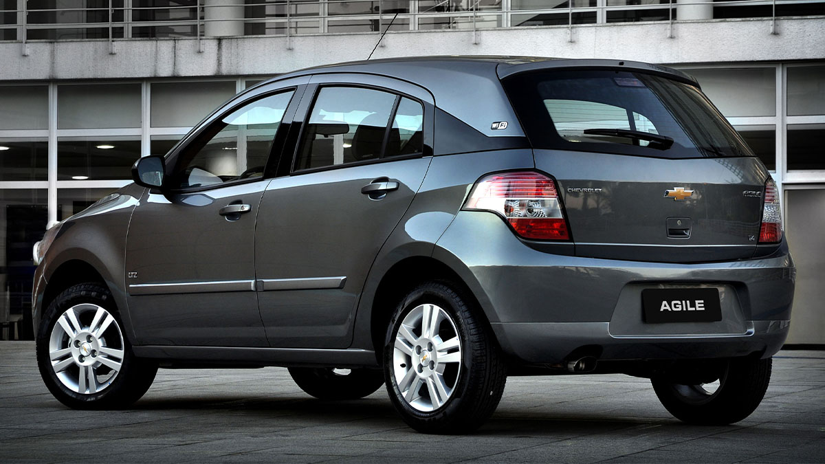 Chevrolet Agile perdeu espaço no mercado na disputa com o Chevrolet Onix/Divulgação