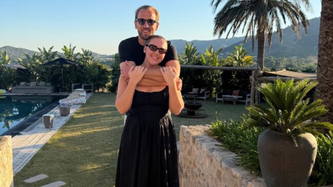 Harry Kane com a esposa
