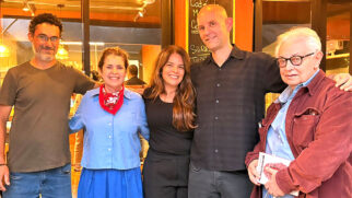 Micheliny Verunschk reúne leitores em São José dos Campos, no Vale do Paraíba. Foto: Divulgação