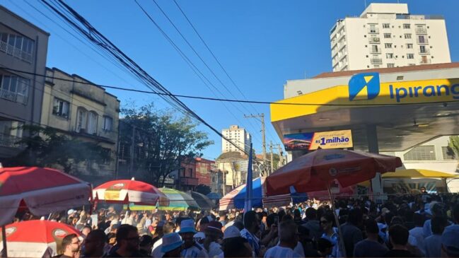Argentinos lotam bar na Mooca para ver a final da Copa do Mundo