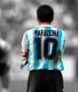 Bola usada por Maradona no gol da ‘Mão de Deus’ é leiloada por R$ 17,5 milhões