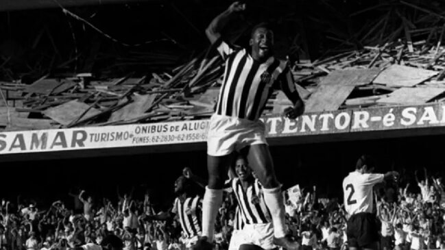 Pelé em atuação pelo Santos