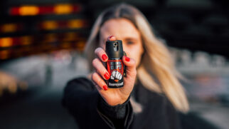 Lei que libera a venda do spray de pimenta para mulheres foi publicada no Diário Oficial da União/Wikipedia Commons