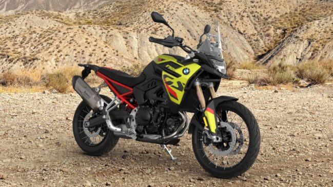 BMW F 900 GS Pro na cor São Paulo Yellow
