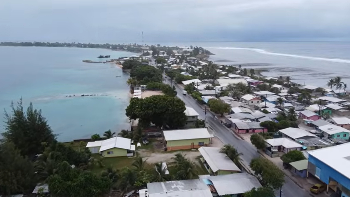 Pequenas no mapa, gigantes no alerta climático: as Ilhas Marshall enfrentam o avanço do nível do mar (Reprodução: YouTube)