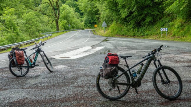 Cicloturismo permite conhecer diferentes paisagens do Brasil em um ritmo mais próximo da natureza (Foto: Jose Rodriguez Ortega/ Pexels)