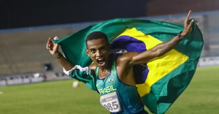 Daniel Ferreira representou o Brasil nas Olímpiadas de Tóquio / Wagner Carmo/CBAT