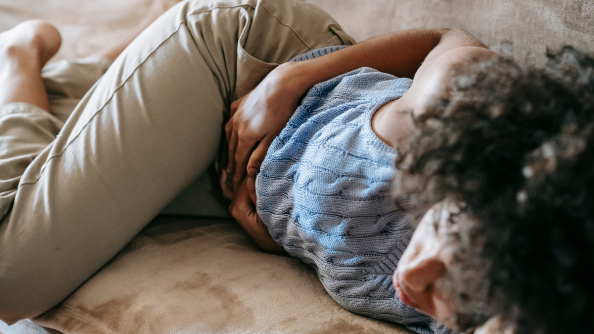 A dor intensa levou ao diagnóstico de hidatidose, uma infecção causada por larvas de uma tênia (Foto: Sora Shimazaki/ Pexels)
