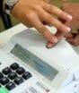Entenda a função da biometria na liberação do voto; resolução obrigará digital em todas as zonas eleitorais