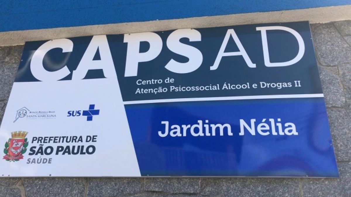 Casos que exigem acompanhamento contínuo são encaminhados para atendimento presencial na rede pública