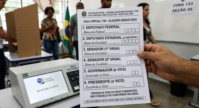 Para evitar digitações erradas, a Justiça Eleitoral disponibiliza em seu ecossistema digital a "cola virtual". (Foto: Ilustração, IA)
