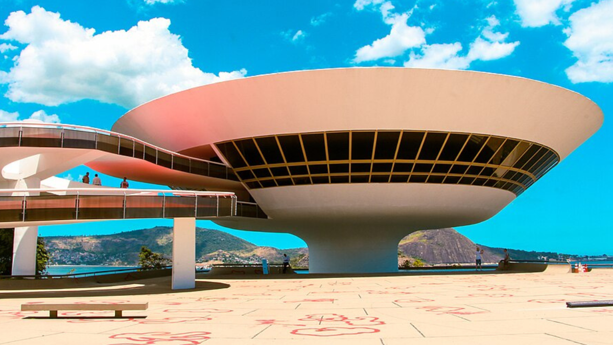 Obra de Oscar Niemeyer na cidade