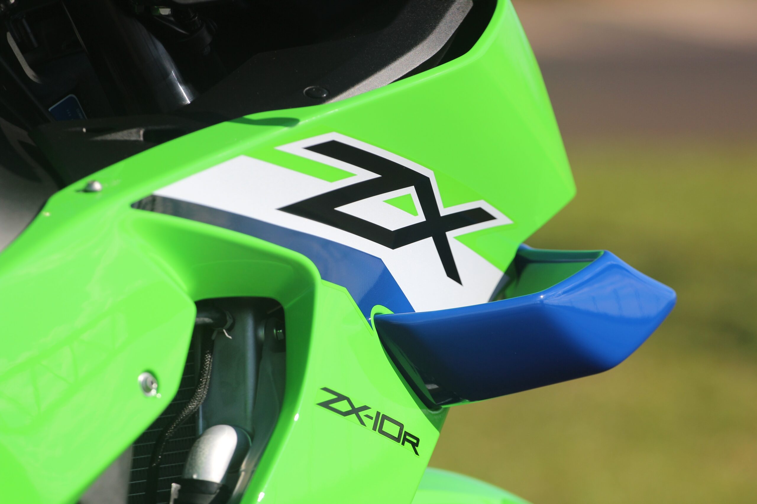 Kawasaki Ninja ZX-10R 2027 traz uma série de aprimoramentos para