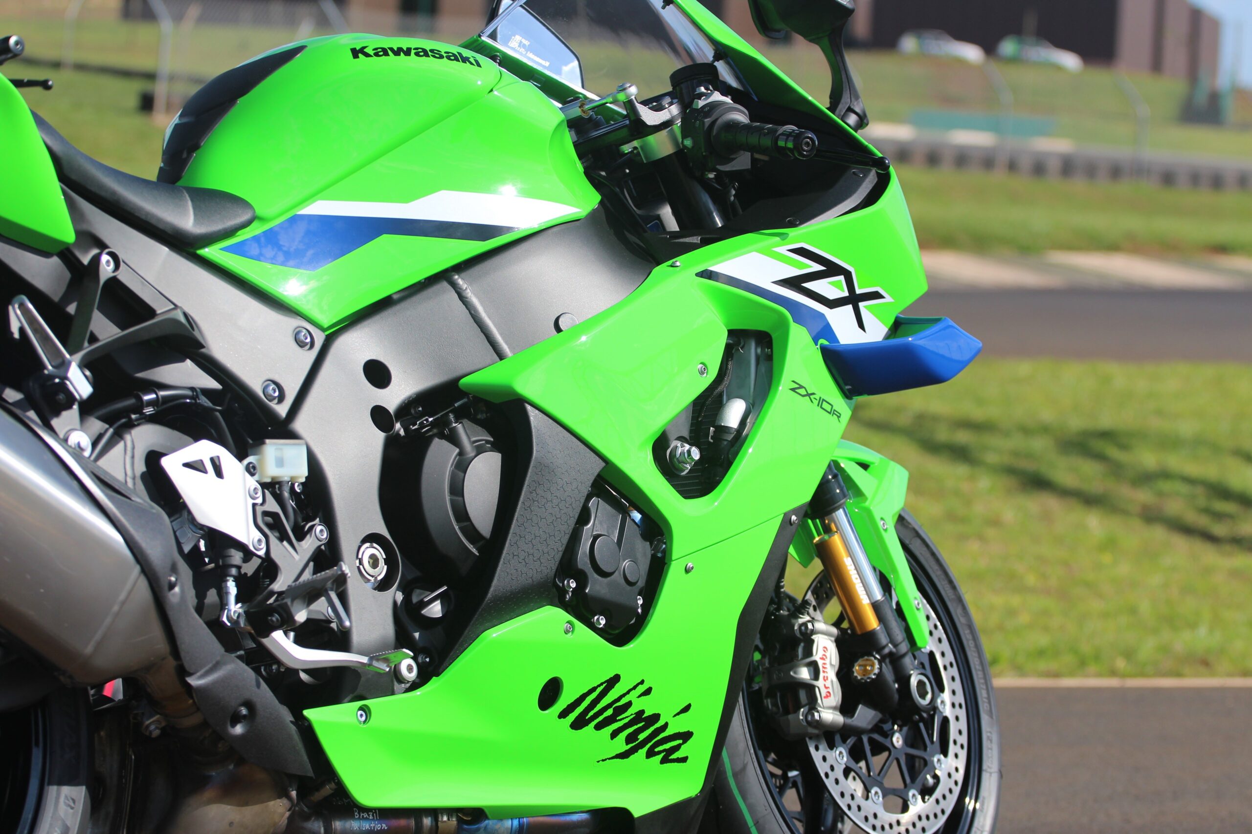Kawasaki Ninja ZX-10R 2027 traz uma série de aprimoramentos para