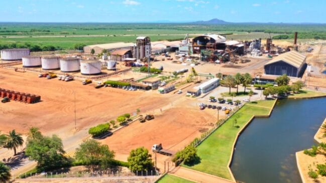 Usina Agrovale moderniza sistema de irrigação de cana e amplia queima sustentável de biomassa em Juazeiro. Agrovale/Divulgação