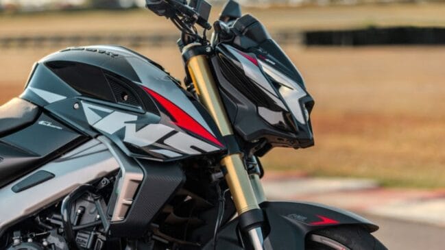 Modelo Dominar NS400Z da Bajaj