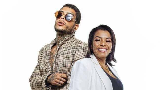 MC Kevin e sua mãe, dona Val