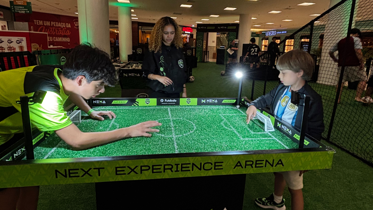 Nexa FutPark combina futebol e tecnologia em uma arena interativa disponível diariamente no West Plaza (Foto: Divulgação)