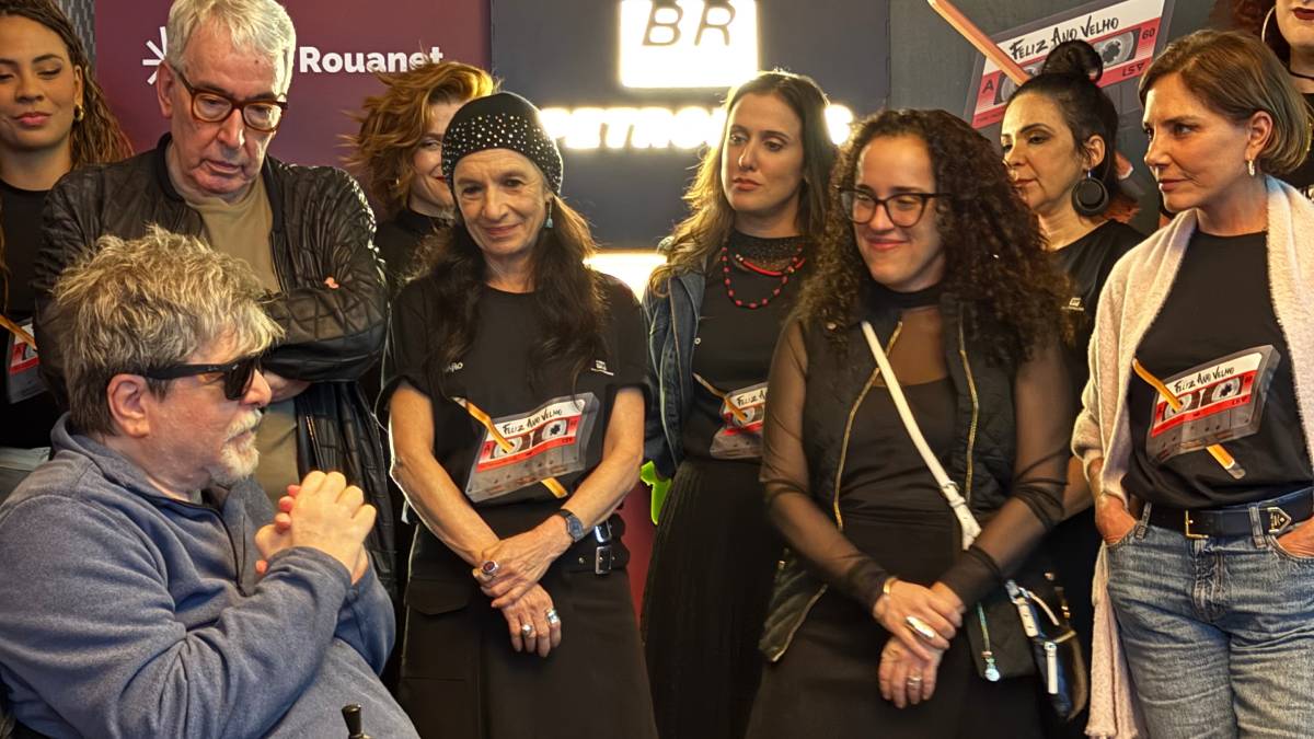 Para contar a trajetória de reabilitação e superação do escritor, o musical incorpora sucessos que marcaram a década de 1980.