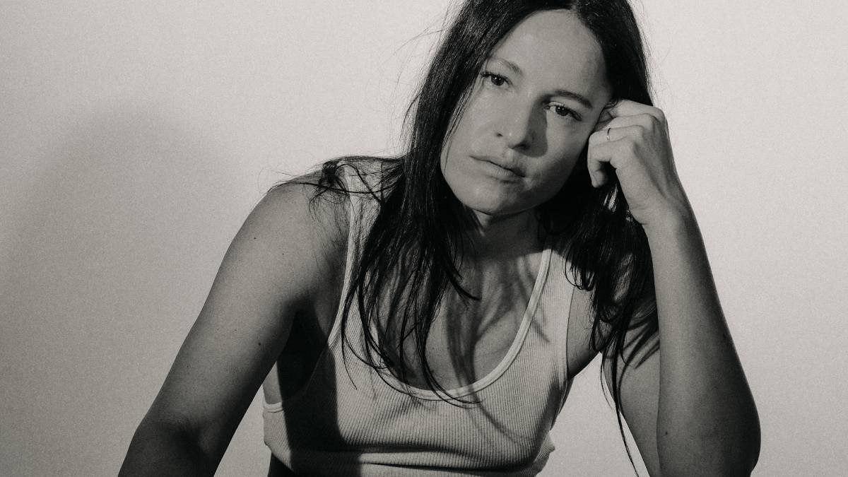 Além das músicas do novo trabalho, Carminho deve incluir no show “Chuva no Mar”, dueto gravado com Marisa Monte, e composições presentes no álbum dedicado à obra de Tom Jobim. Fotos: Mariana Maltoni