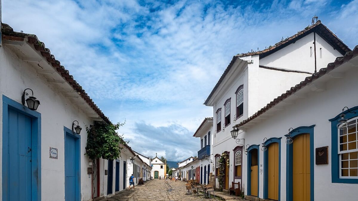 Percurso entre Cunha e Paraty é uma opção para ciclistas que buscam aventura e contato com a natureza (Foto: xiquinhosilva/ Wikimedia Commons)