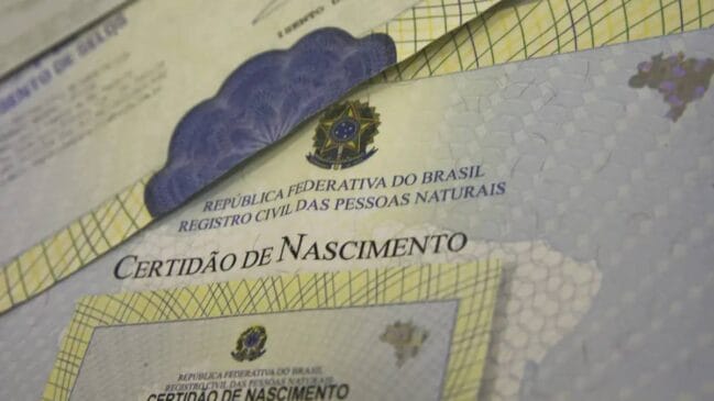 O atendimento presencial conta com orientação no Poupatempo e nos Centros de Integração da Cidadania.