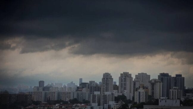 A instabilidade deve perder força a partir de quinta, quando o tempo volta a ficar mais seco em boa parte do estado.