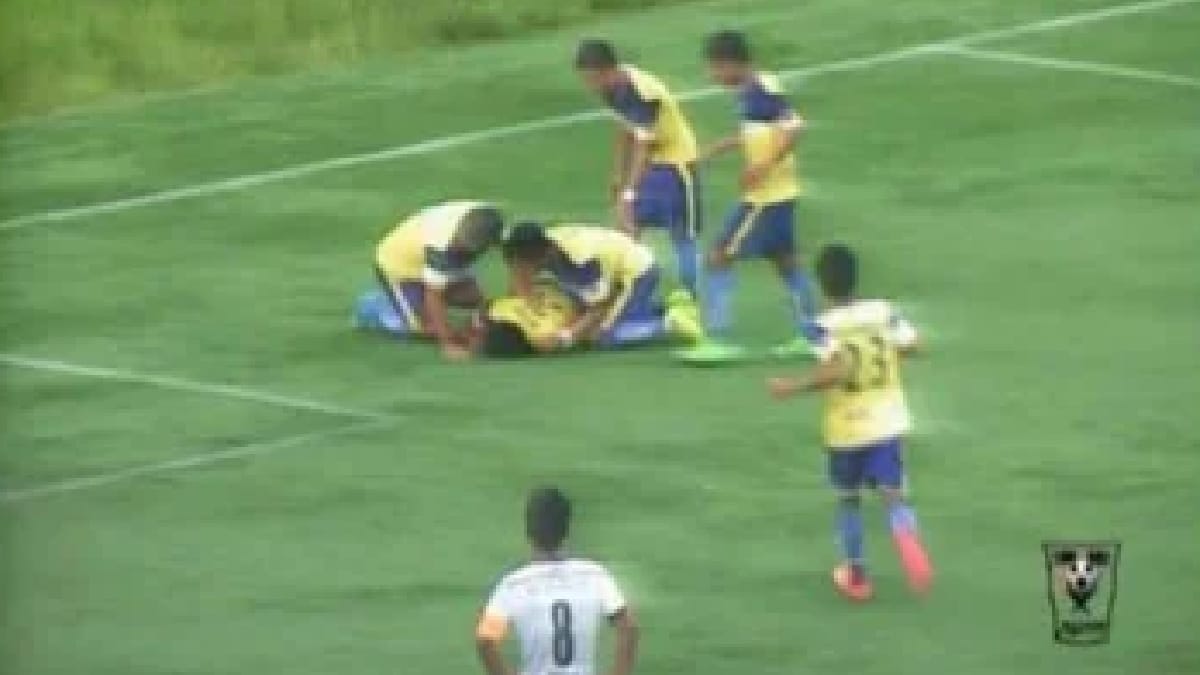 Jogador morre após comemoração fatal