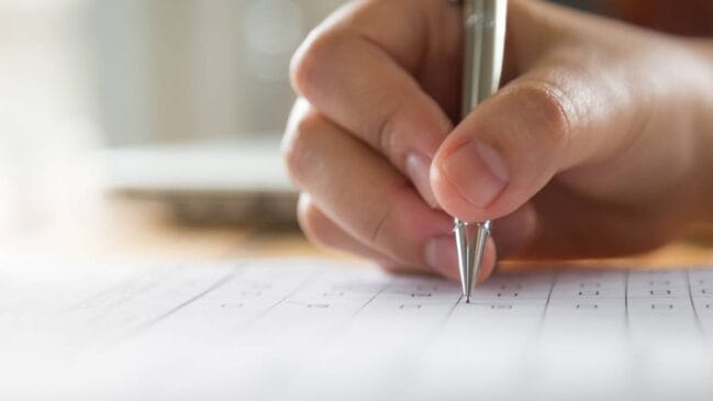 A prova objetiva está prevista para 29 de novembro, conforme os editais publicados pela Prefeitura.