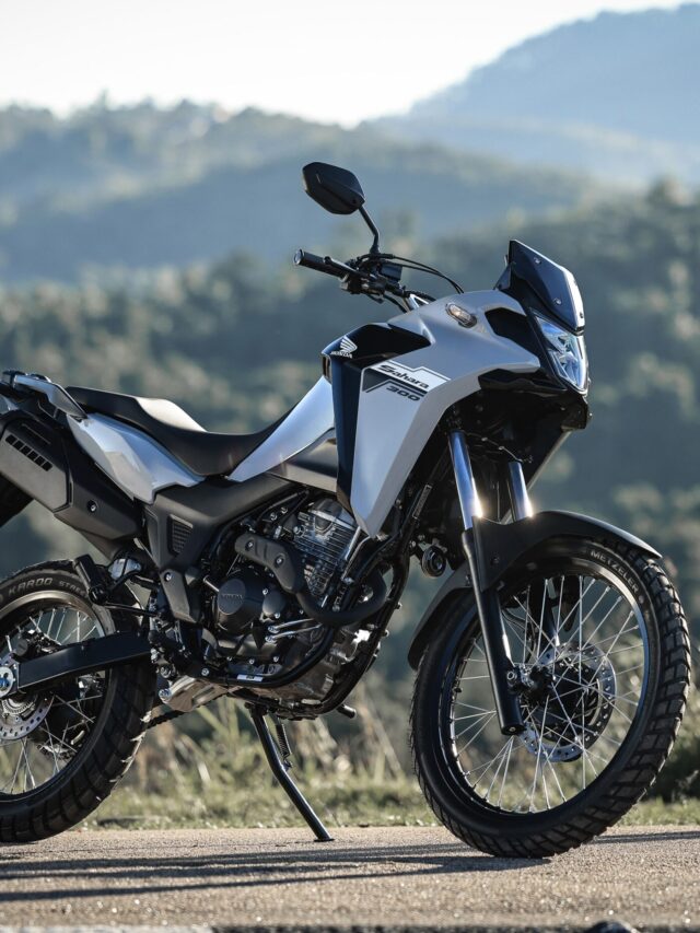 Nova Honda XRE300 Sahara é recheada de tecnologias exclusivas