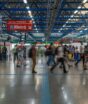 Metrô de SP começa a aceitar Pix para compra de bilhetes em máquinas e libera pagamento gradualmente nas quatro linhas